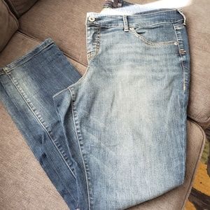 Torrid Jean's 18R